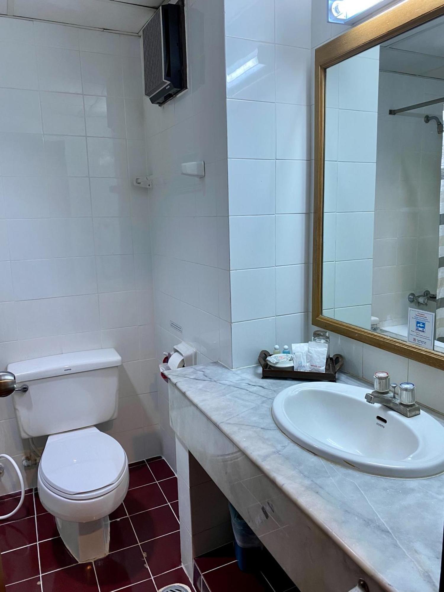Maeyom Palace Hotel Phrae Εξωτερικό φωτογραφία