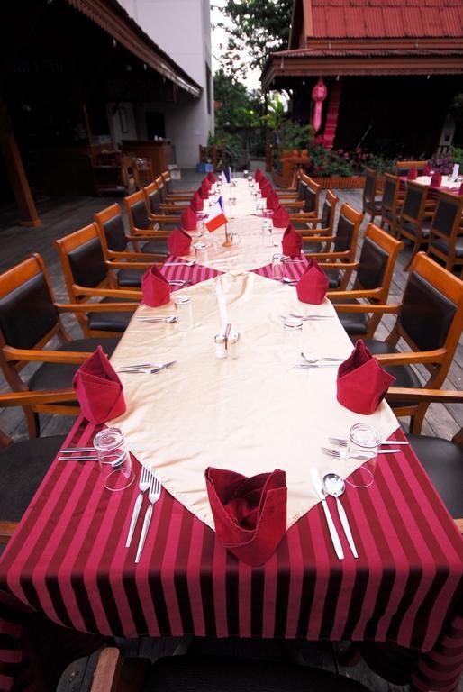 Maeyom Palace Hotel Phrae Εξωτερικό φωτογραφία