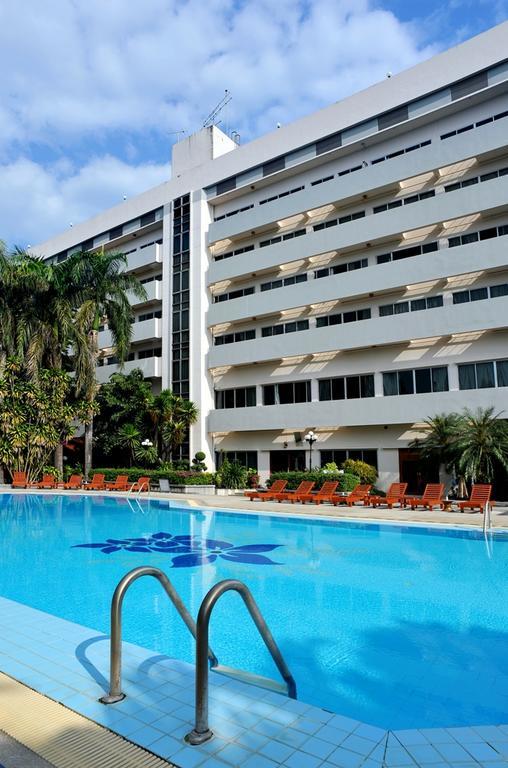 Maeyom Palace Hotel Phrae Εξωτερικό φωτογραφία
