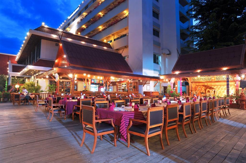 Maeyom Palace Hotel Phrae Εξωτερικό φωτογραφία