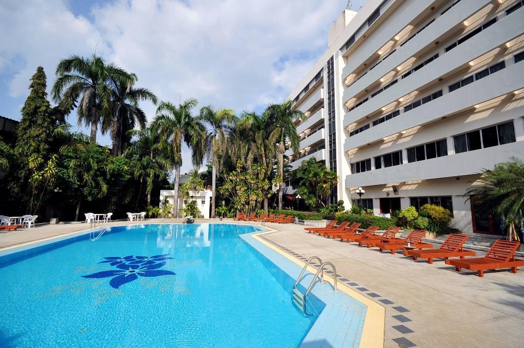 Maeyom Palace Hotel Phrae Εξωτερικό φωτογραφία